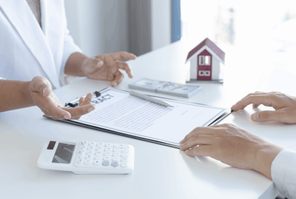 Mortgage broker helping with home loan pre-approval